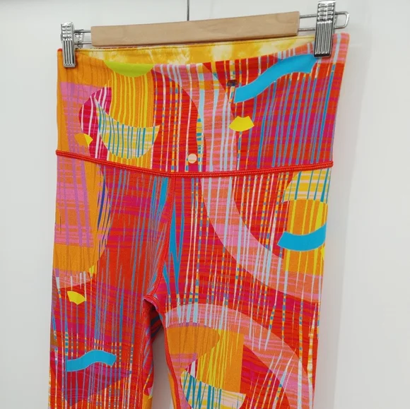 Wear It To Heart | reversible leggings - Picture 2 of 10